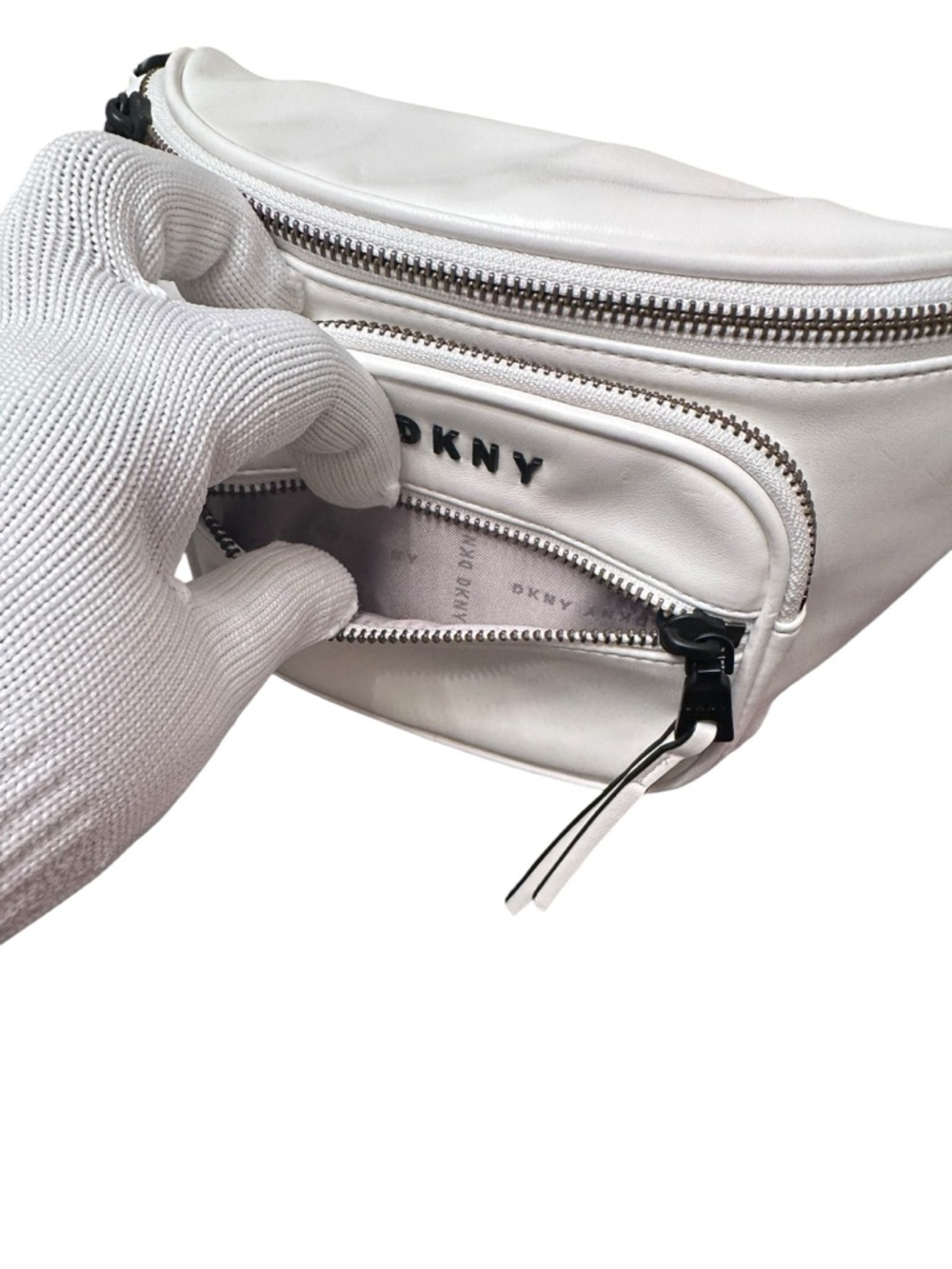 DKNY White Leather Belt Bag with Black Strap & Chain Detail - Picture 8 of 11